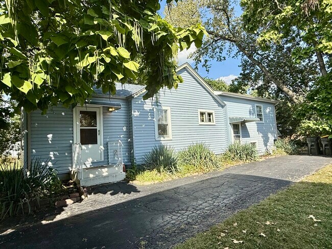 Foto del edificio - 337 N Elmwood Ave
