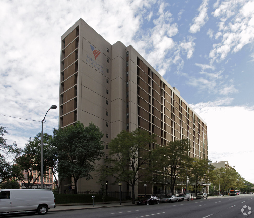 Foto del edificio - Sunset Park Apartments