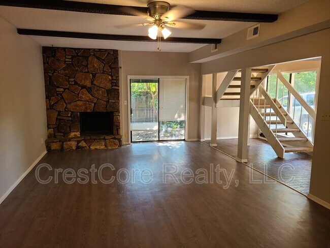 Building Photo - 2291 Foxmoor Ln