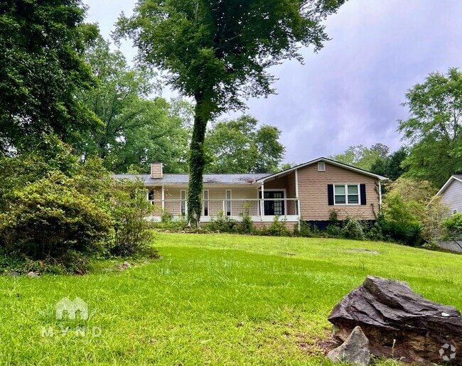 Building Photo - 1754 Laurel Ridge Dr SW