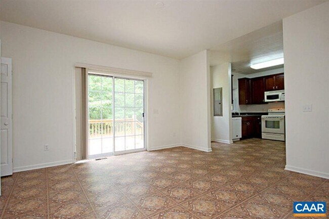 Foto del edificio - 224 Shamrock Rd