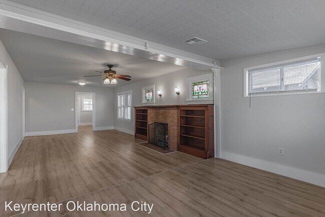 Foto del edificio - 2 br, 1 bath House - 10 S 9th St