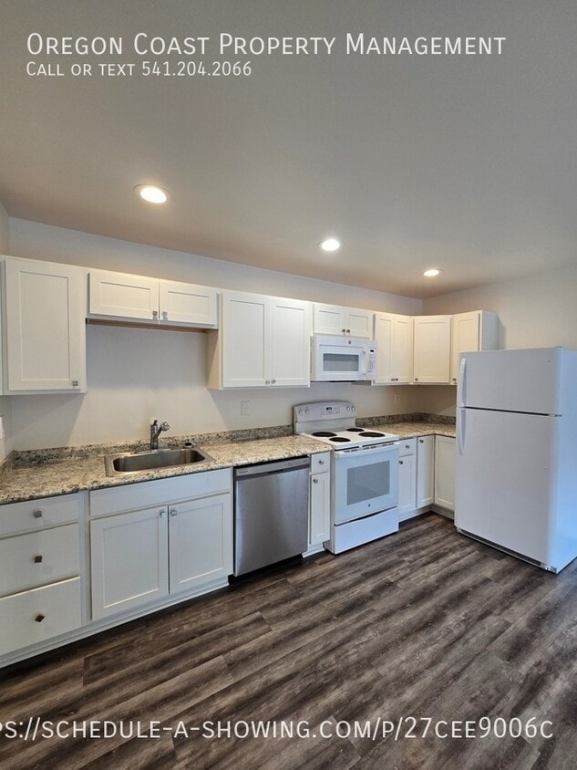 Foto del edificio - 170 SW Strawberry Ln