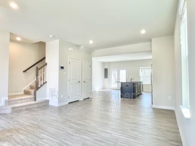 Photo - 7551 Luminary Dr House