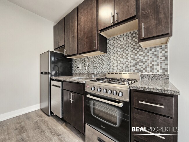 Foto del edificio - 4641 N Paulina St