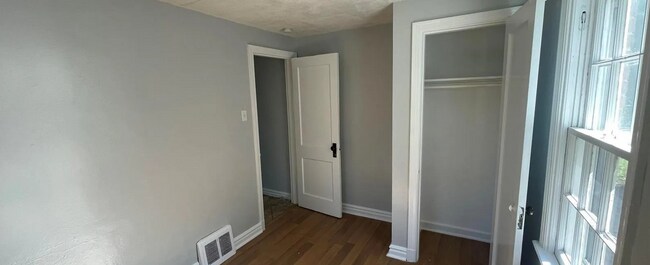 Foto del edificio - 2 Bedroom
