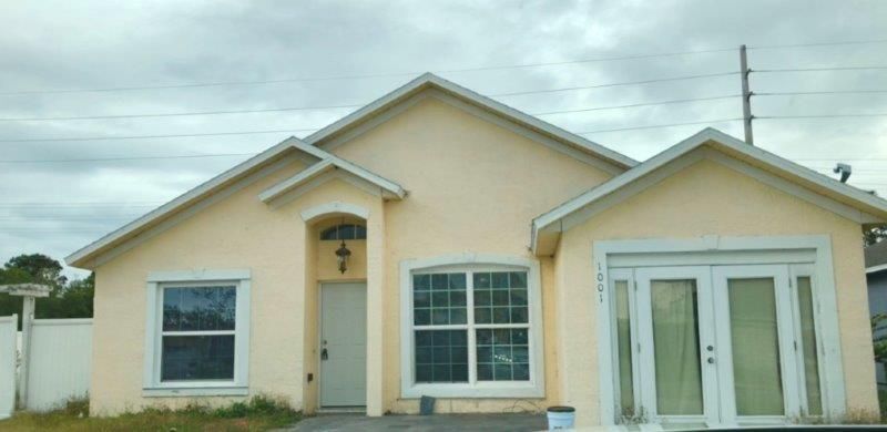 Primary Photo - KISSIMMEE CUTE THREE BEDROOM HOME