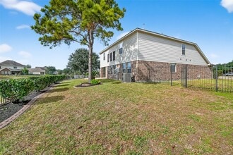 Building Photo - 11403 Ryan Manor Dr