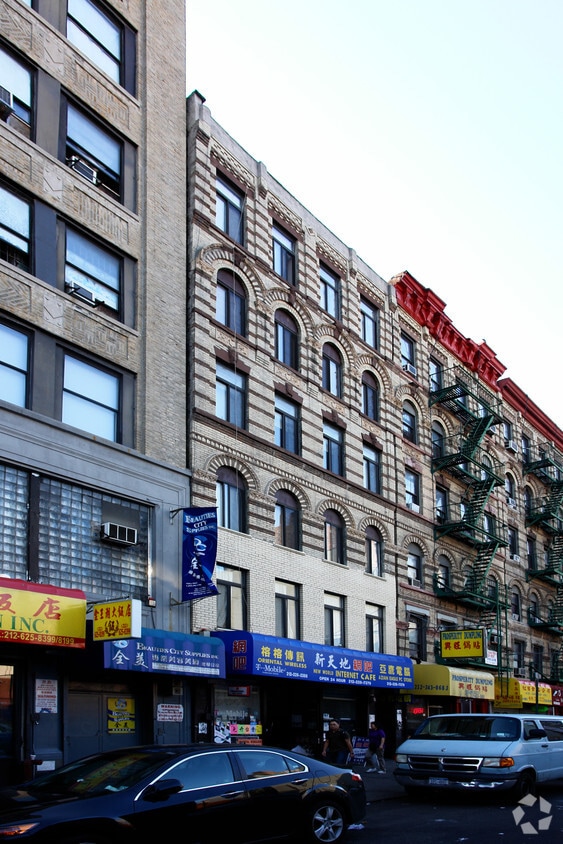 Building Photo - 48 Eldridge St