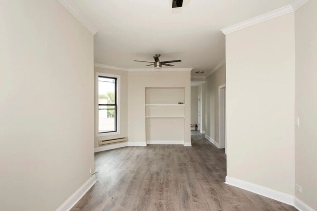 Foto del edificio - 2909 N Mildred Ave