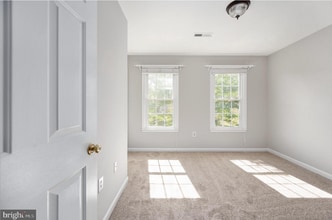 Building Photo - 10622 Edinburgh Dr