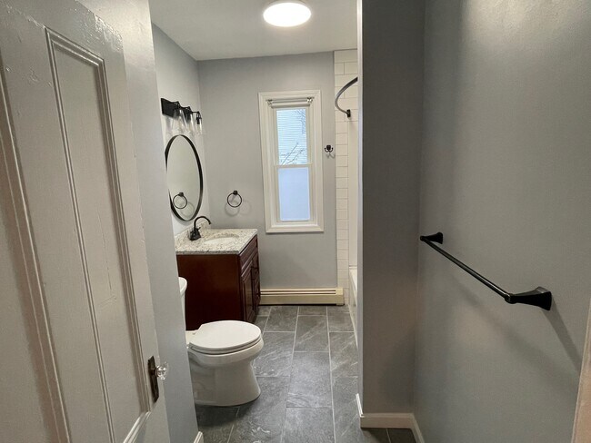 Bathroom - 67 Furnace St