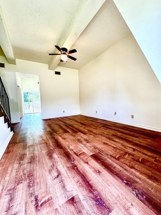 Foto del edificio - 2 Bedroom Apartment in Kerrvillle