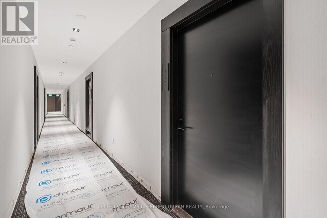 Photo du bâtiment - 117 Broadway Ave