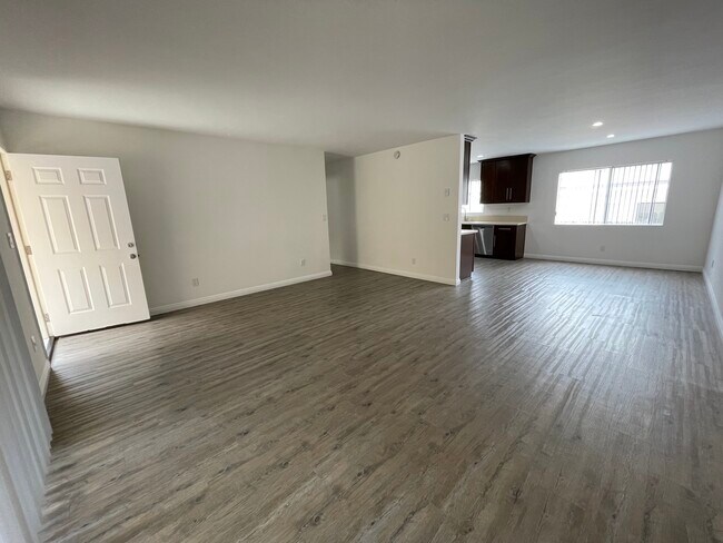 Building Photo - 1806 Grant Ave