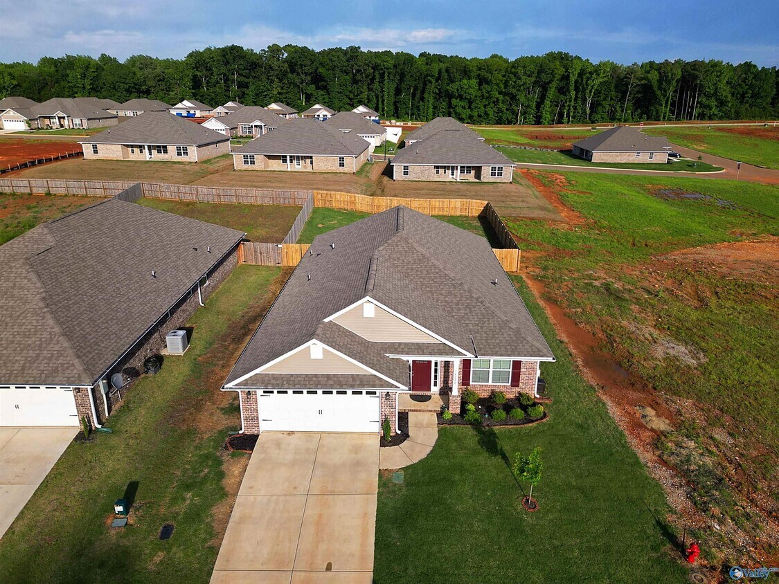 Primary Photo - 14228 Wildflower Dr