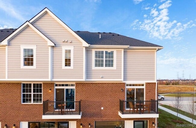Photo - 49501 Cherry Hill Rd Apartment