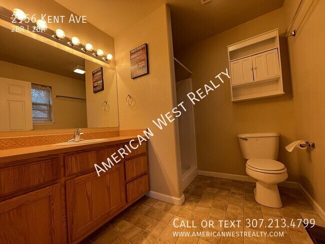 Foto del edificio - 2956 Kent Ave