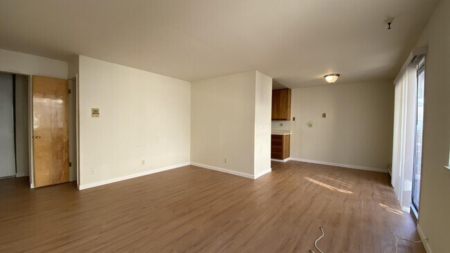 Foto del edificio - 5871-5873 Mission St