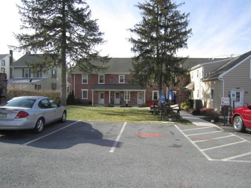 Foto del edificio - 1250 Reading Rd