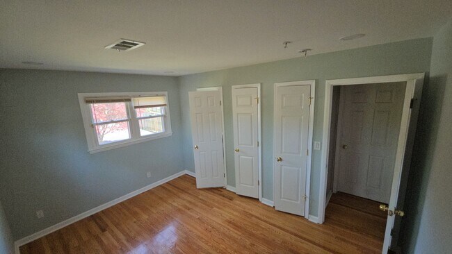 Foto del edificio - 2505 McKenzie Rd