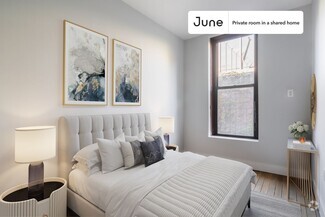 Building Photo - Private bedroom in 4 bed/2 bath Home