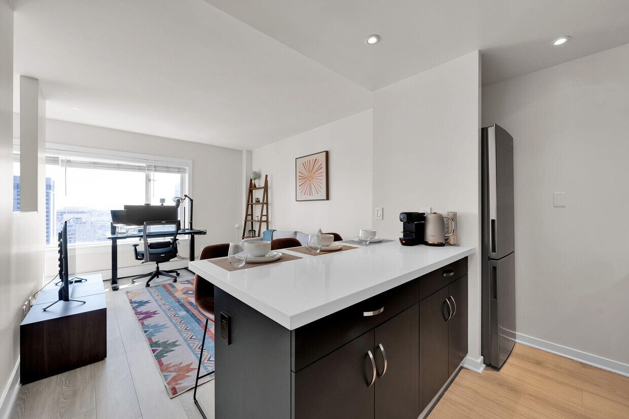 Foto principal - 899 Pine St