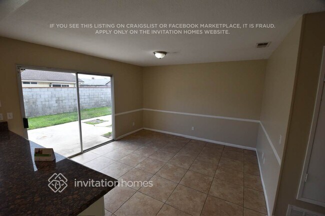 Foto del edificio - 10058 Julian Dr