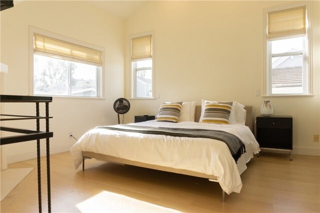 Building Photo - 506 Dahlia Ave