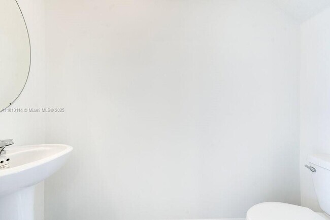 Foto del edificio - 2805 SE 26th Ave