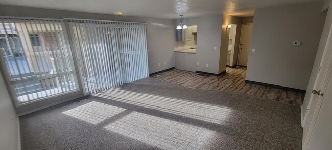 Building Photo - Jadwin Stevens Apartments