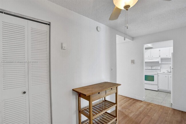 Foto del edificio - 1540 Meridian Ave