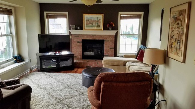 Foto del edificio - 4631 W. Anita Lane - 4 Bedroom Executive Home
