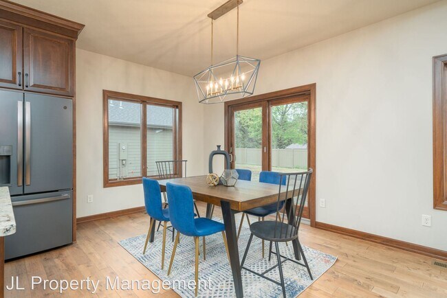 Foto del edificio - 2 br, 2 bath House - 5300 W Cardinal Cove Pl