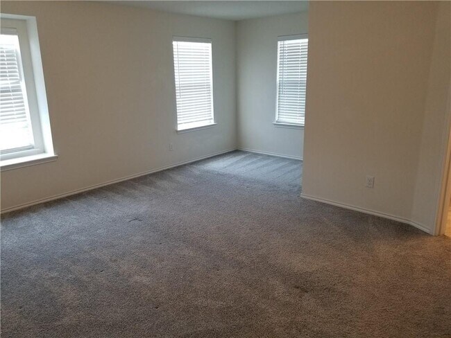 Building Photo - 17312 Headstock Rd