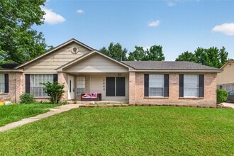 Building Photo - 2407 Autumn Springs Ln