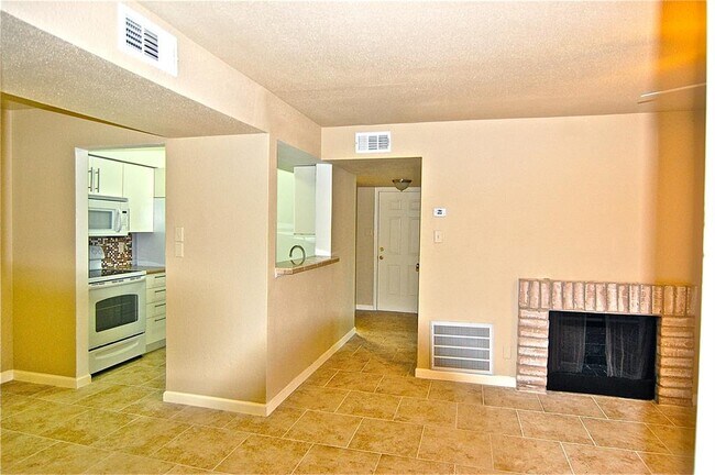 Building Photo - 12630 Ashford Meadow Dr