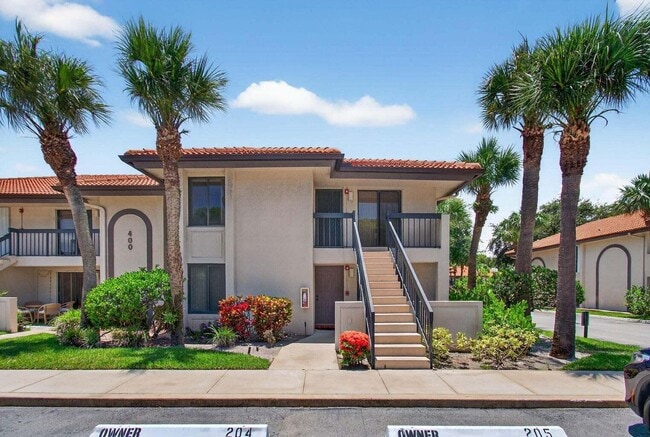 Foto del edificio - 400 Club Cir