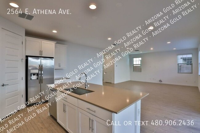 Foto del edificio - 2564 E Athena Ave