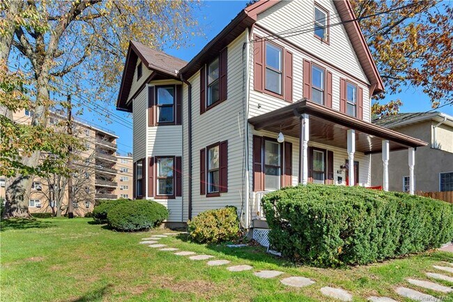 Foto del edificio - 417 Halstead Ave