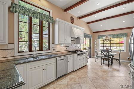 Building Photo - 22755 Dale Ct