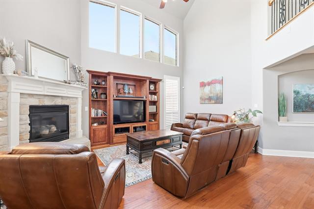 Foto del edificio - 841 Wind Brook Ln