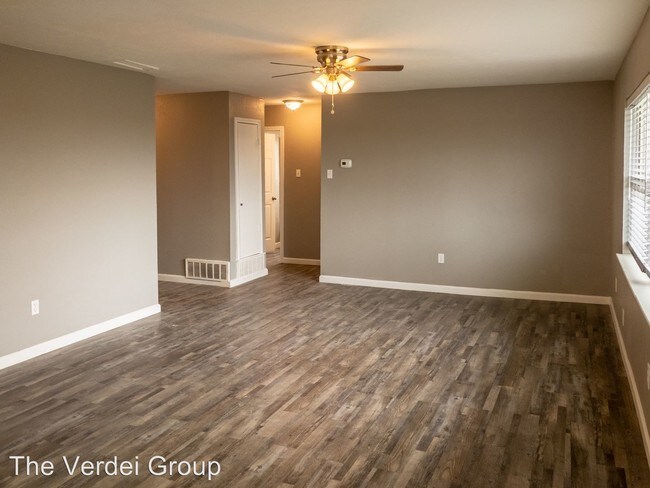 Foto del edificio - 3 br, 1.5 bath House - 641 Gallant Fox Dr