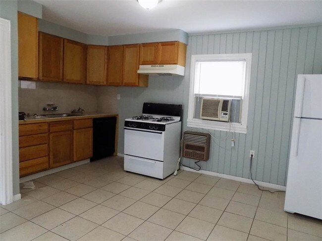 Foto del edificio - 1624 Bonnie Brae St