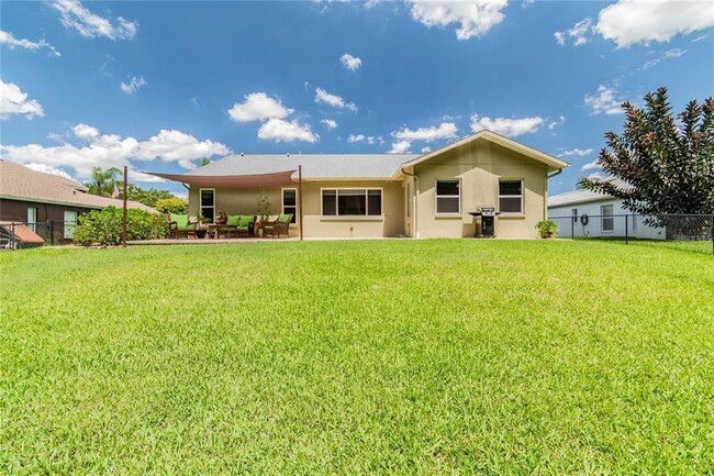 Building Photo - 5318 Las Flores Via