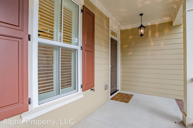 Building Photo - 3 br, 3 bath House - 9 Hollingsworth Dr