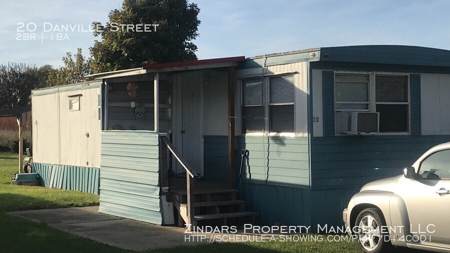 Foto principal - 2 bedroom 1 bath mobile home in Westville IL