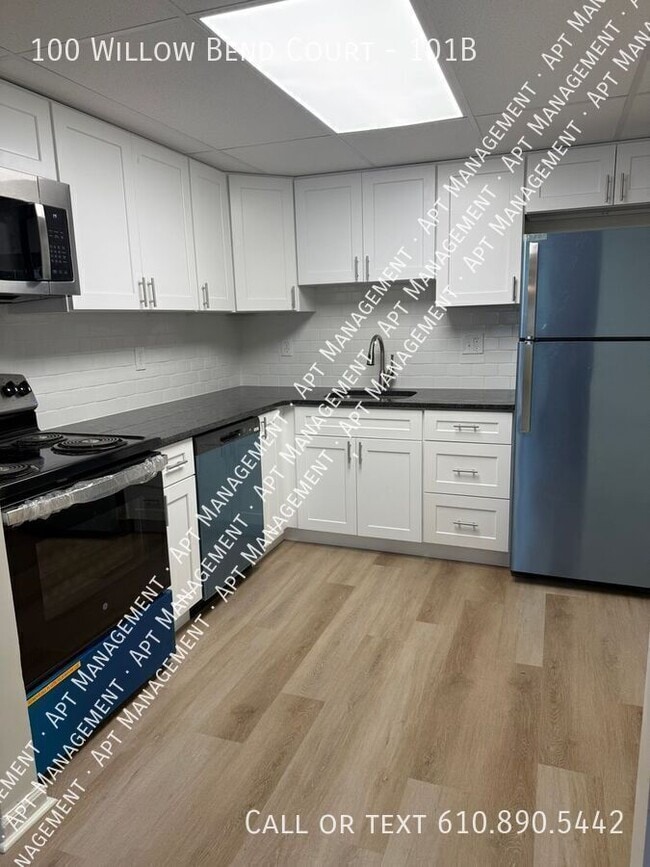 Building Photo - 100 Willow Bnd Ct