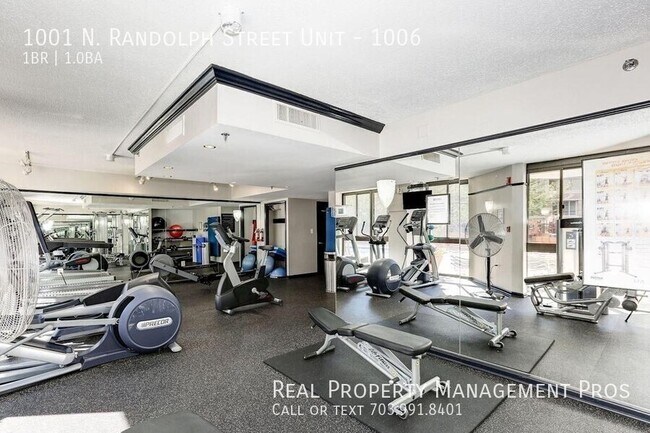 Foto del edificio - 1001 N Randolph St