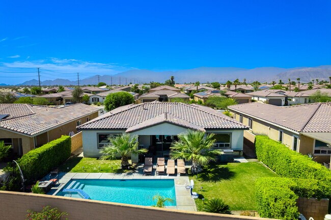 Foto del edificio - 74122 Encore Ln